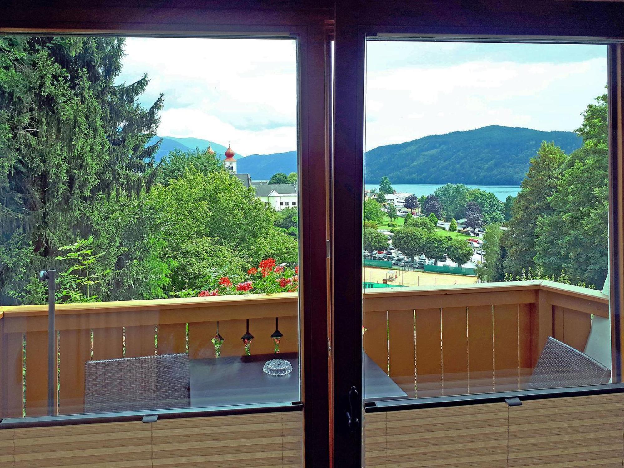 Staudacher Hof-Das Romantische Haus Millstatt Exterior foto