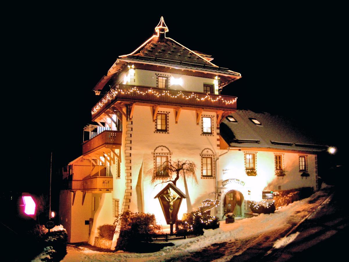 Staudacher Hof-Das Romantische Haus Millstatt Exterior foto